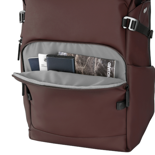 Vanguard VEO Lite B25L camera backpack front view
